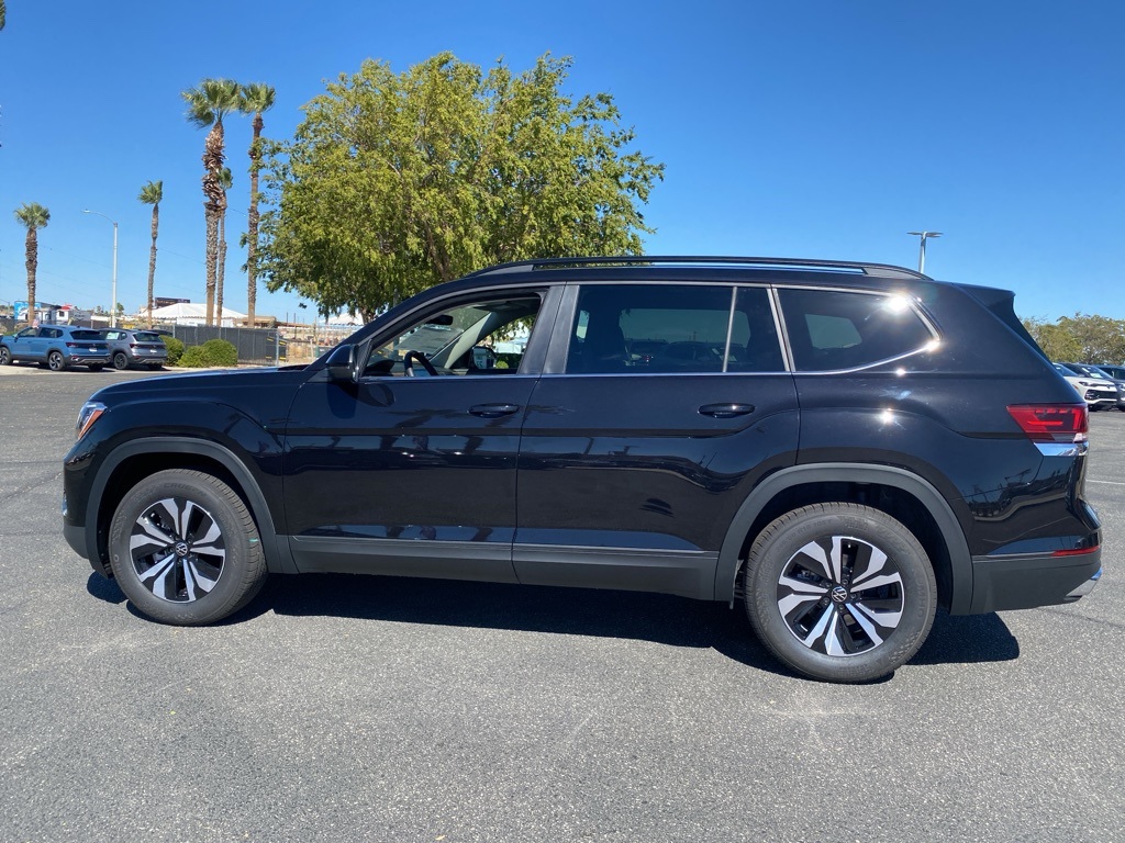 2026 Volkswagen Atlas SE photo 4