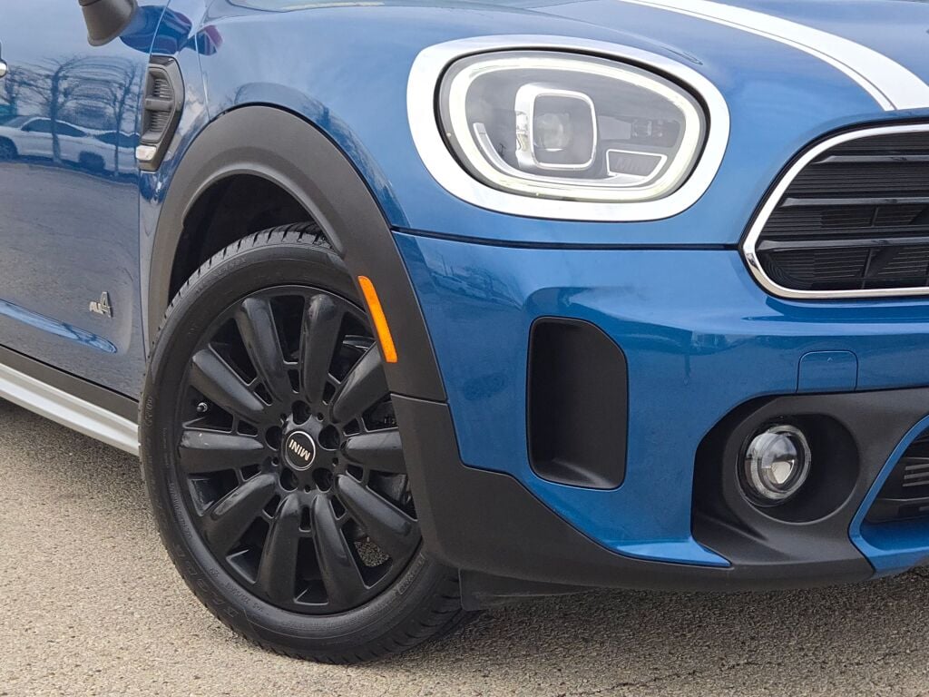 2022 Mini Countryman Oxford Edition ALL4 photo 3