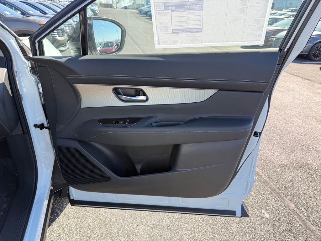 2025 Nissan Murano SL photo 27