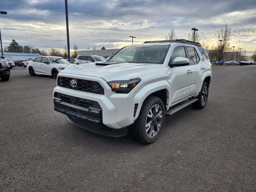 2025 Toyota 4Runner TRD Sport photo 2