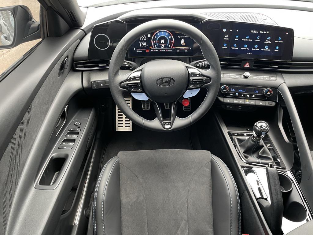 2025 Hyundai Elantra N Base photo 14