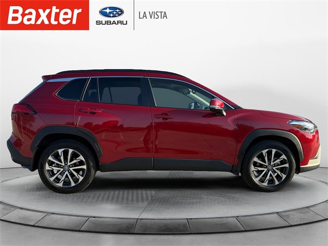 2022 Toyota Corolla Cross XLE photo 9