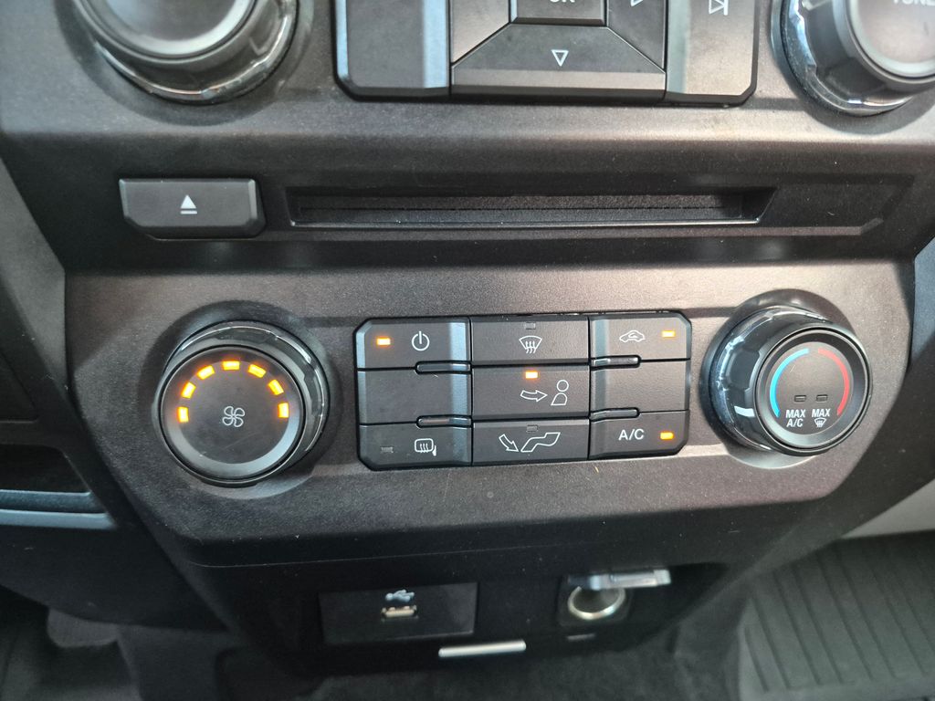 2018 Ford F-150 XLT photo 15