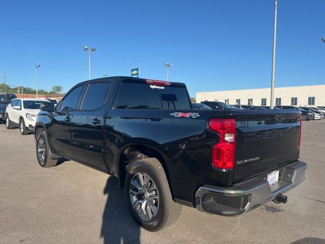 2025 Chevrolet Silverado 1500 LT photo 3