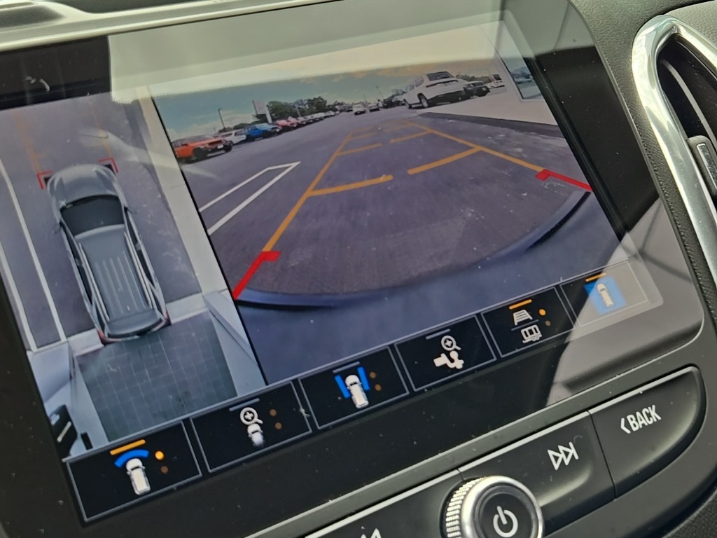 2022 Chevrolet Equinox LT photo 26