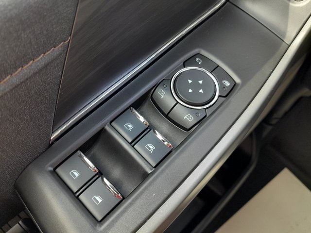 2025 Ford F-150 Lariat photo 36