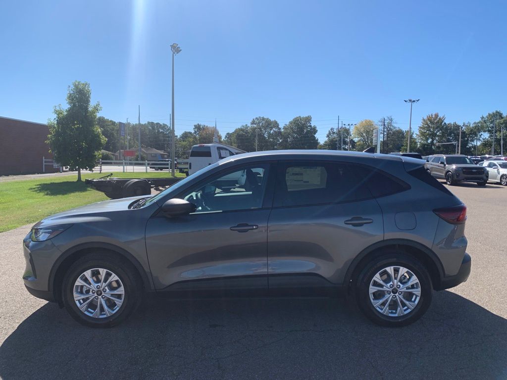 2026 Ford Escape Active photo 4