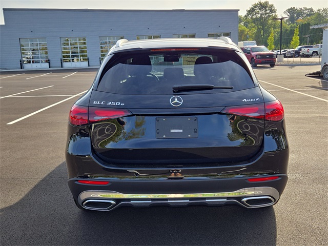 2025 Mercedes Benz GLC 350e 4MATIC photo 2