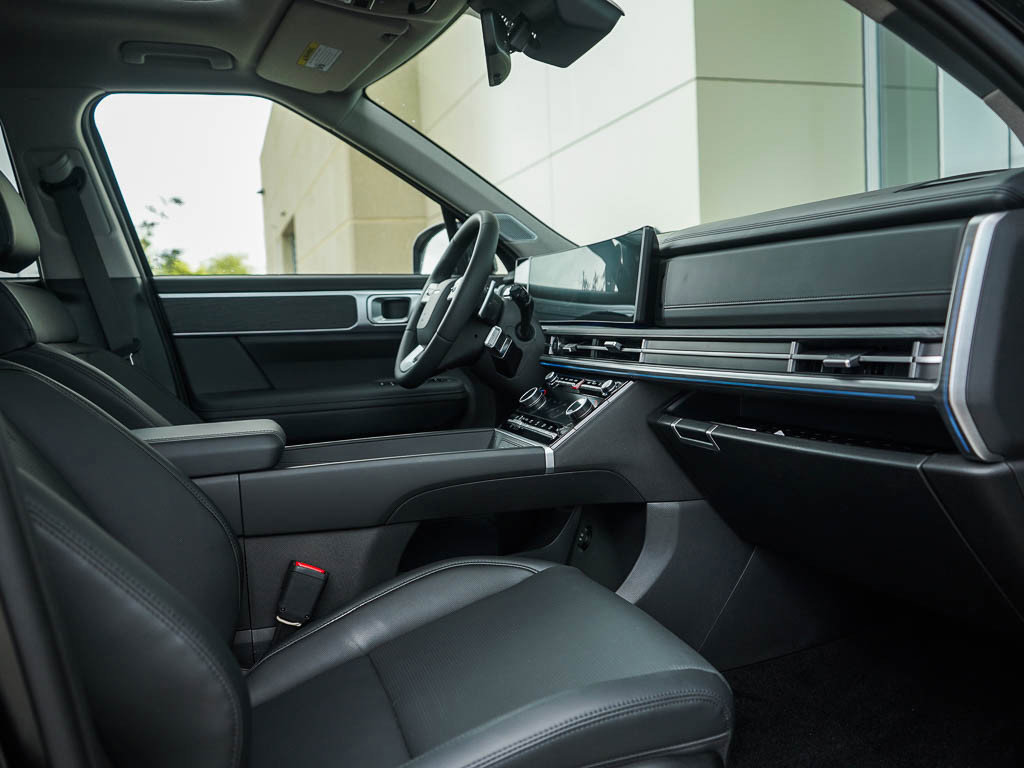 2026 Hyundai Santa Fe Limited photo 10
