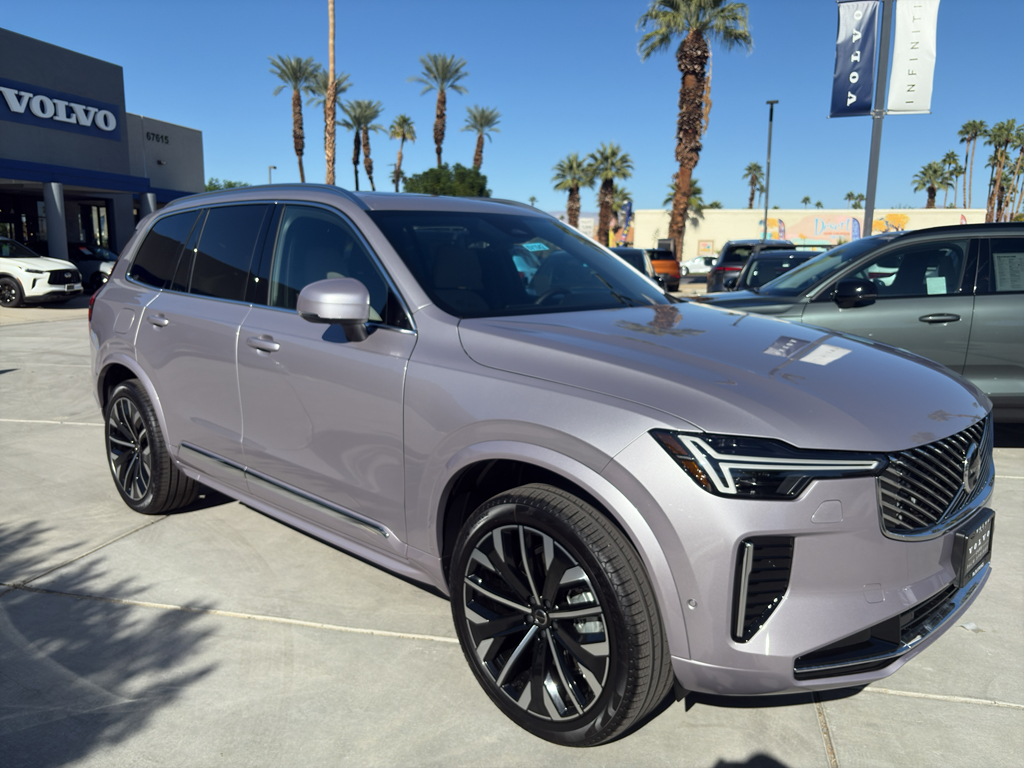 2026 Volvo XC90 Plus's photo