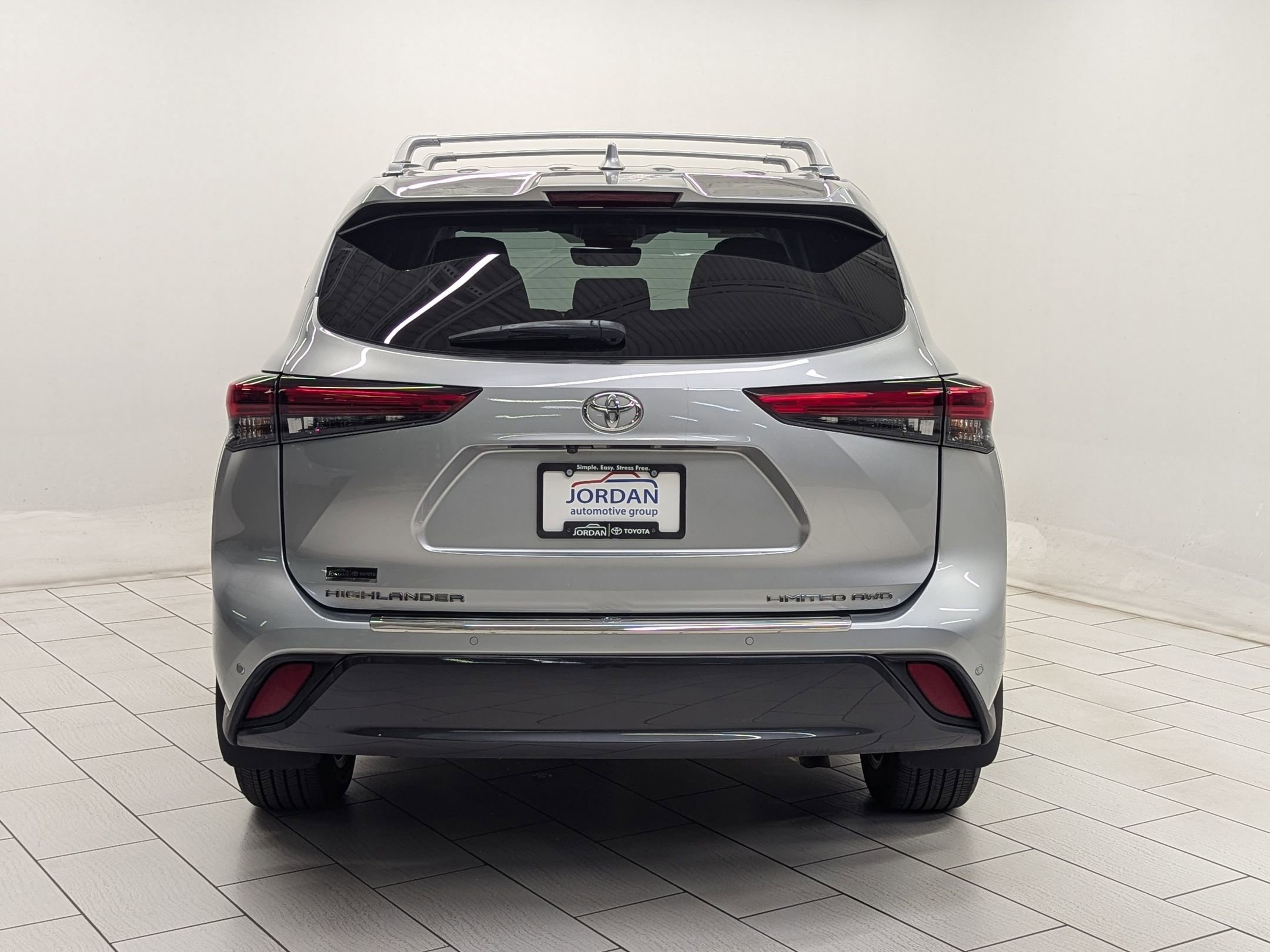 2020 Toyota Highlander Limited photo 7