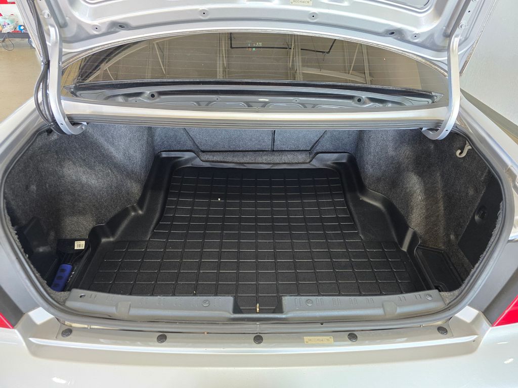 2001 Honda Accord LX photo 23