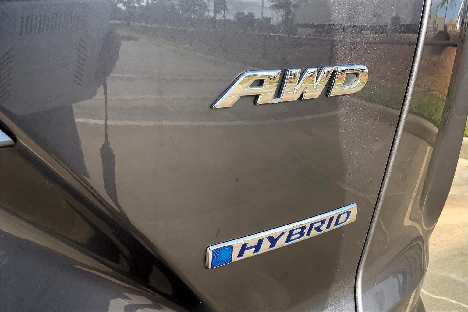 2022 Honda CR-V Hybrid EX photo 9
