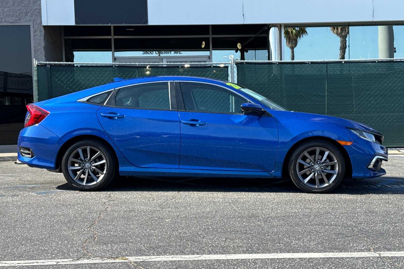2021 Honda Civic EX photo 3