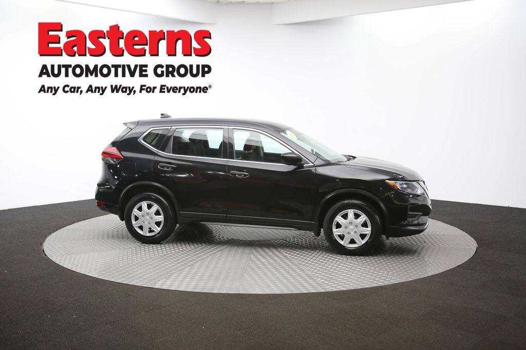 2018 Nissan Rogue S photo 31