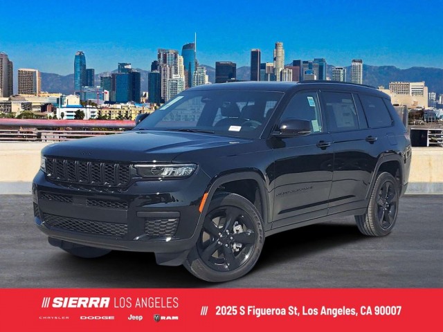 2025 Jeep Grand Cherokee L Altitude's photo