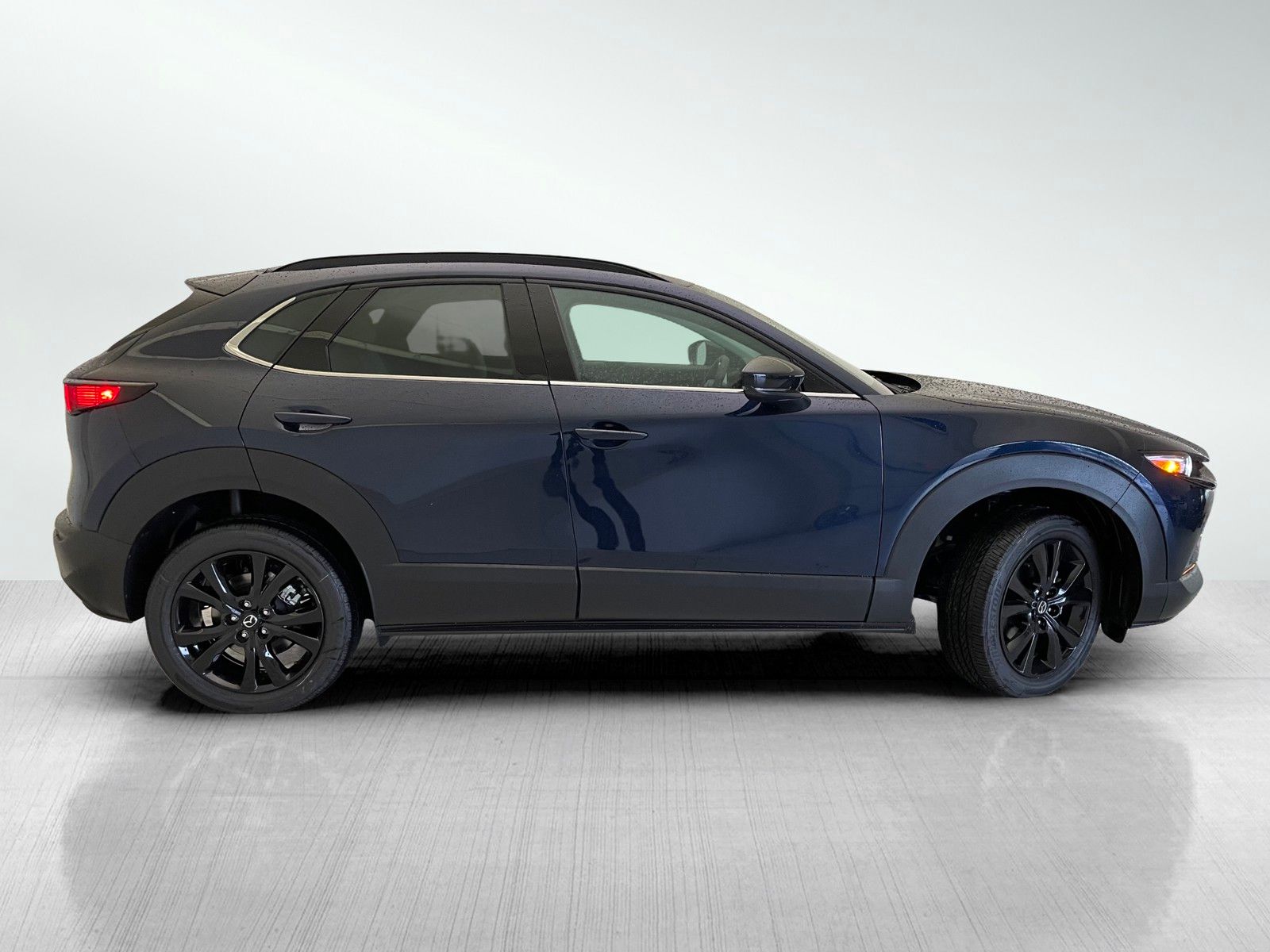 2025 Mazda CX-30 2.5 Turbo Premium photo 3