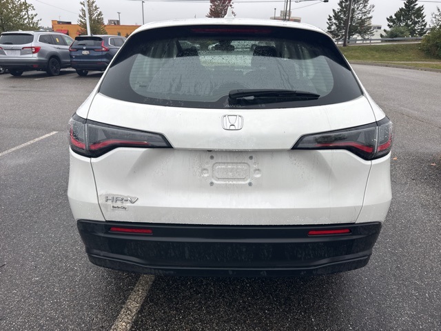 2025 Honda HR-V LX photo 5