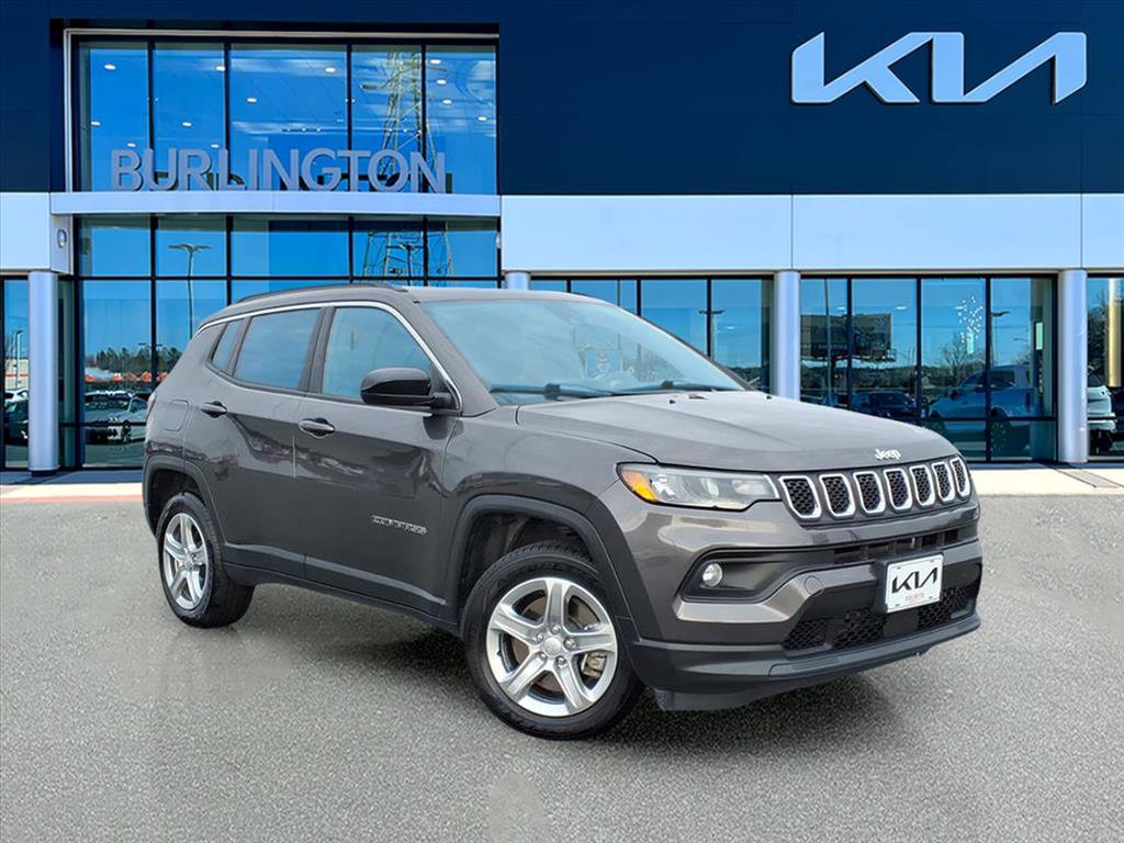 2024 Jeep Compass Latitude's photo