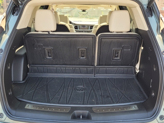 2022 Buick Enclave Avenir photo 12
