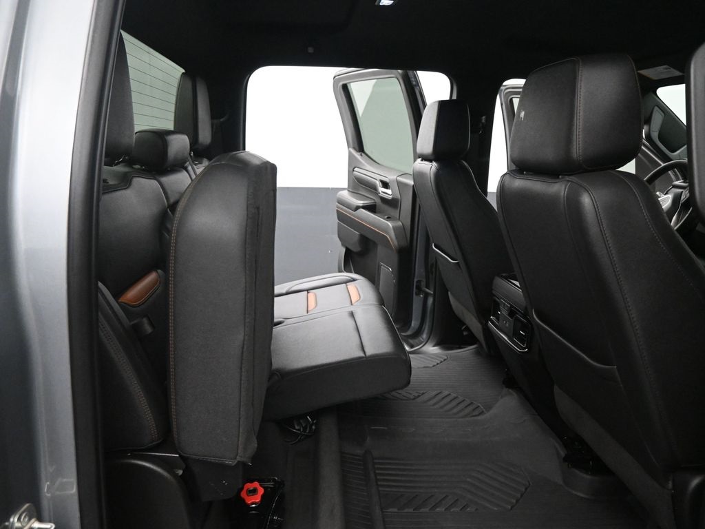 2024 Gmc Sierra 1500 AT4 photo 2