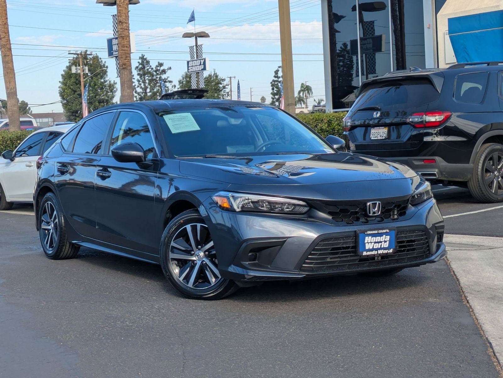 2022 Honda Civic Hatchback LX photo 2