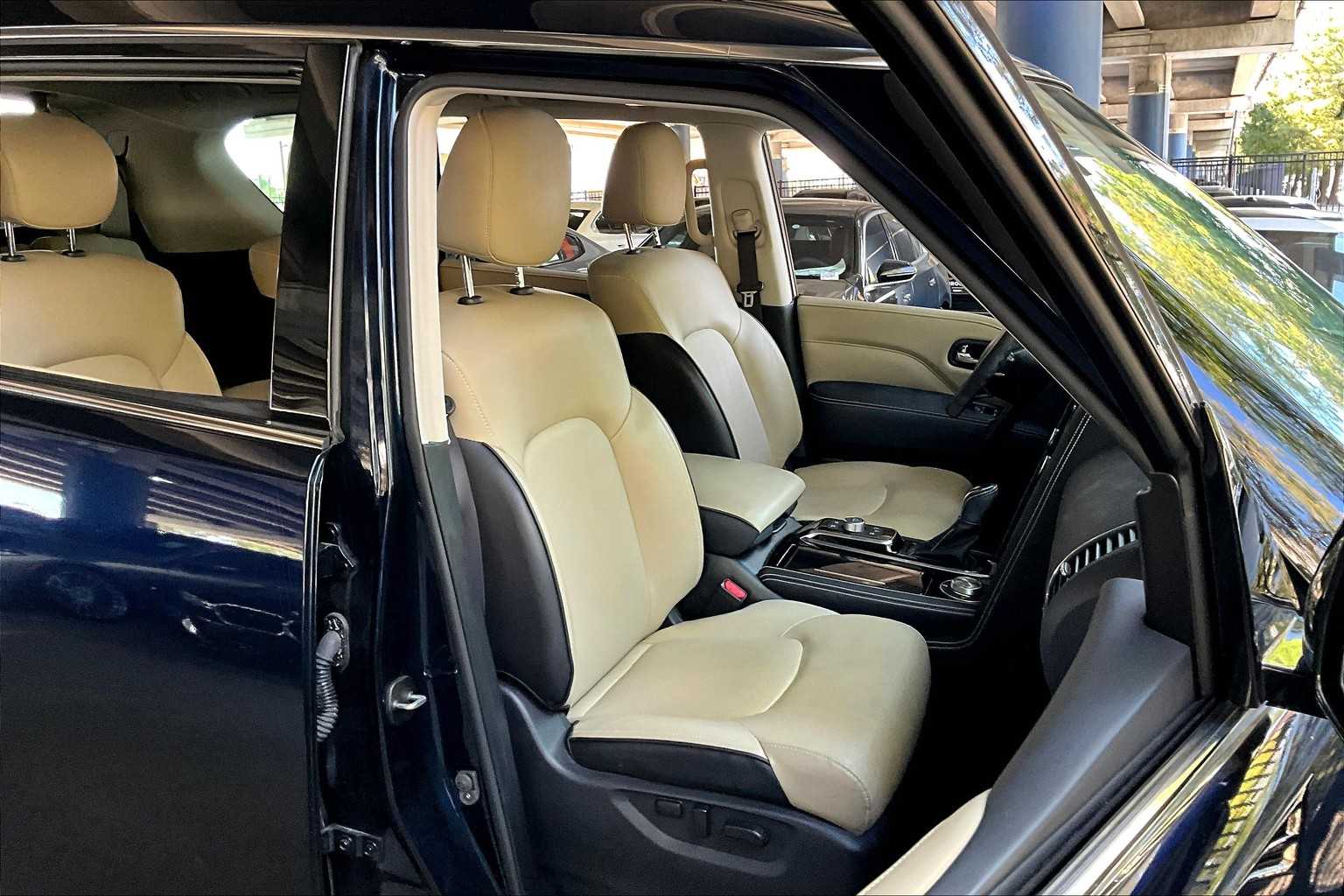 2023 Infiniti QX80 Premium Select photo 5