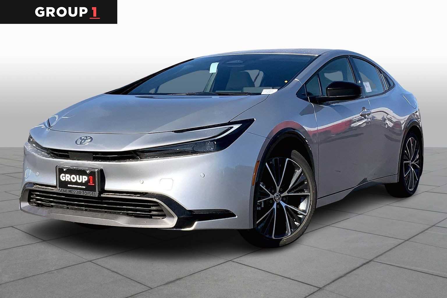 2026 Toyota Prius XLE's photo