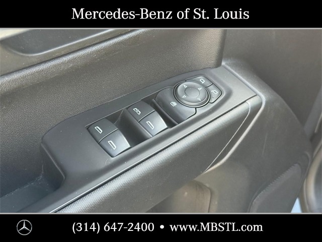 2020 Chevrolet Silverado 1500 Custom photo 13
