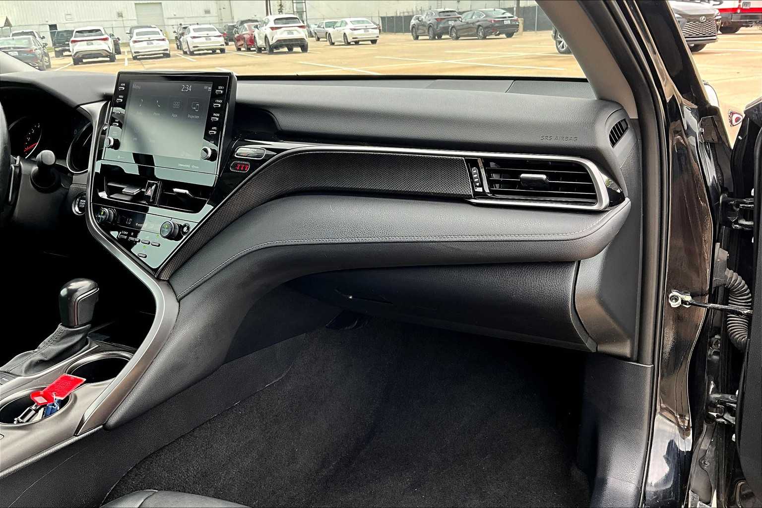 2023 Toyota Camry XSE photo 34