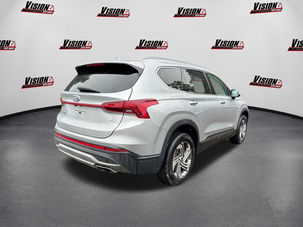 2023 Hyundai Santa Fe SEL photo 2