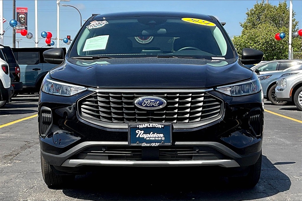 2024 Ford Escape Active photo 2