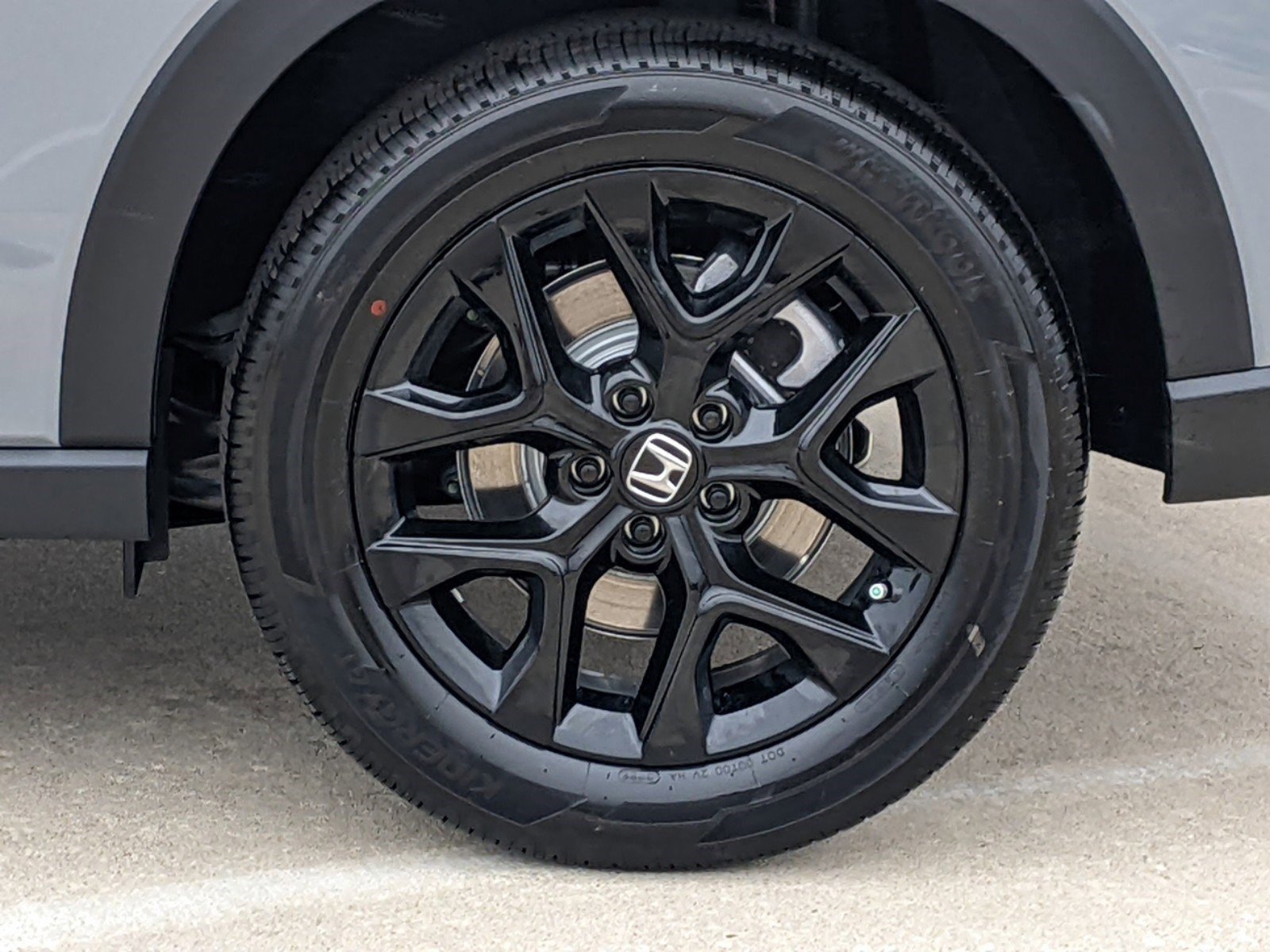 2025 Honda HR-V Sport photo 4