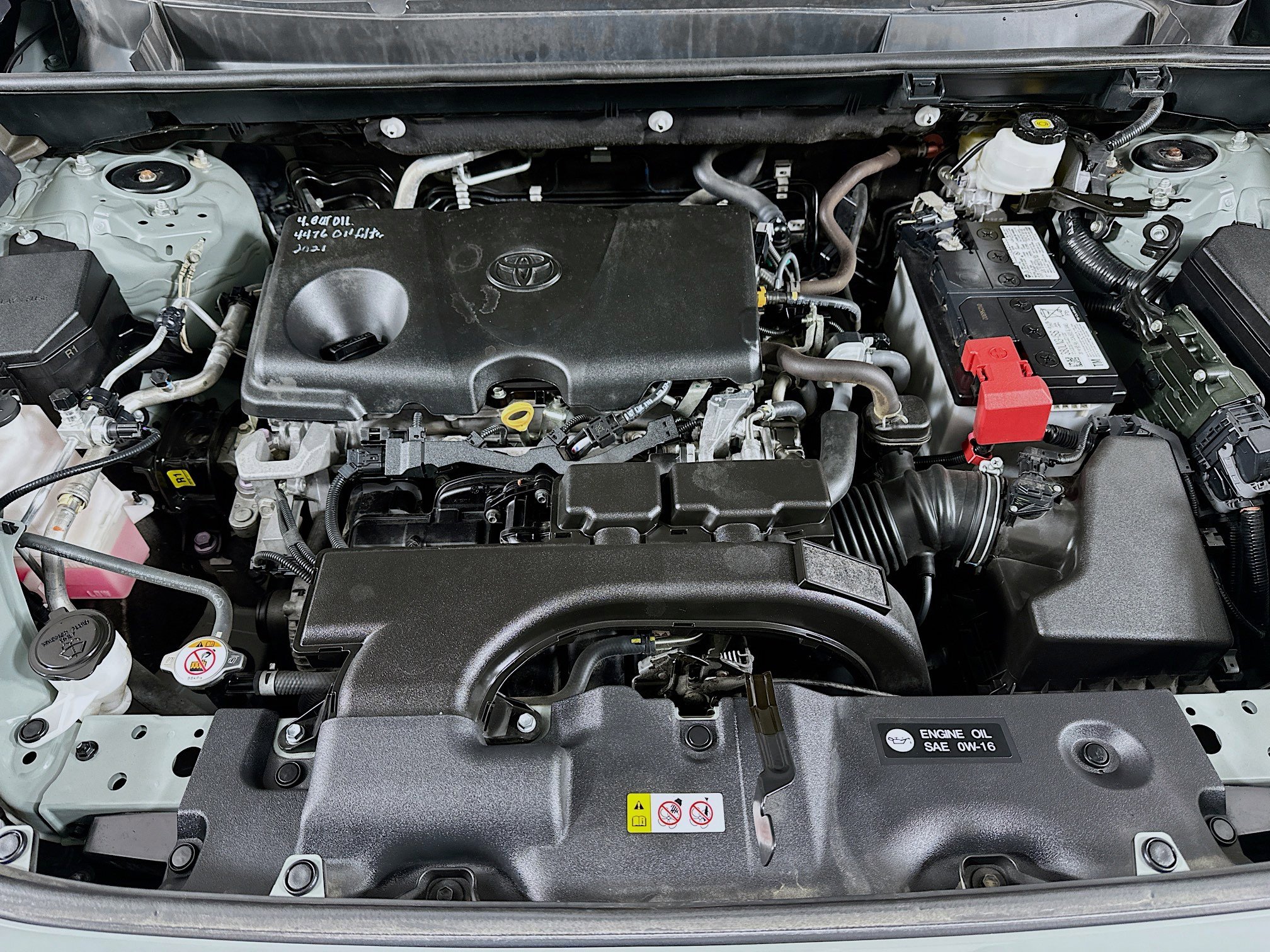 2021 Toyota RAV4 XLE photo 26
