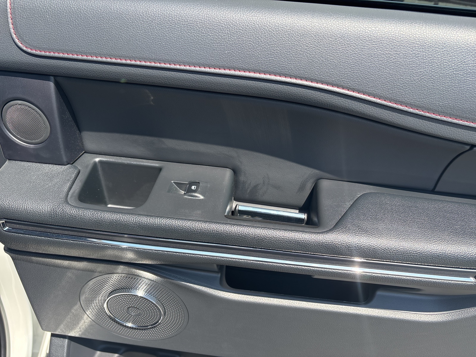 2024 Ford Expedition MAX Limited photo 34