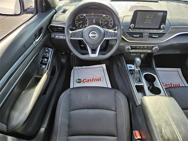 2023 Nissan Altima 2.5 SV photo 11