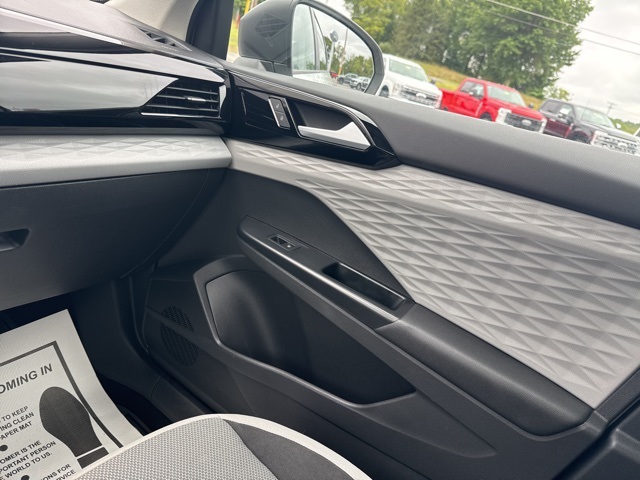 2022 Volkswagen Taos S photo 26