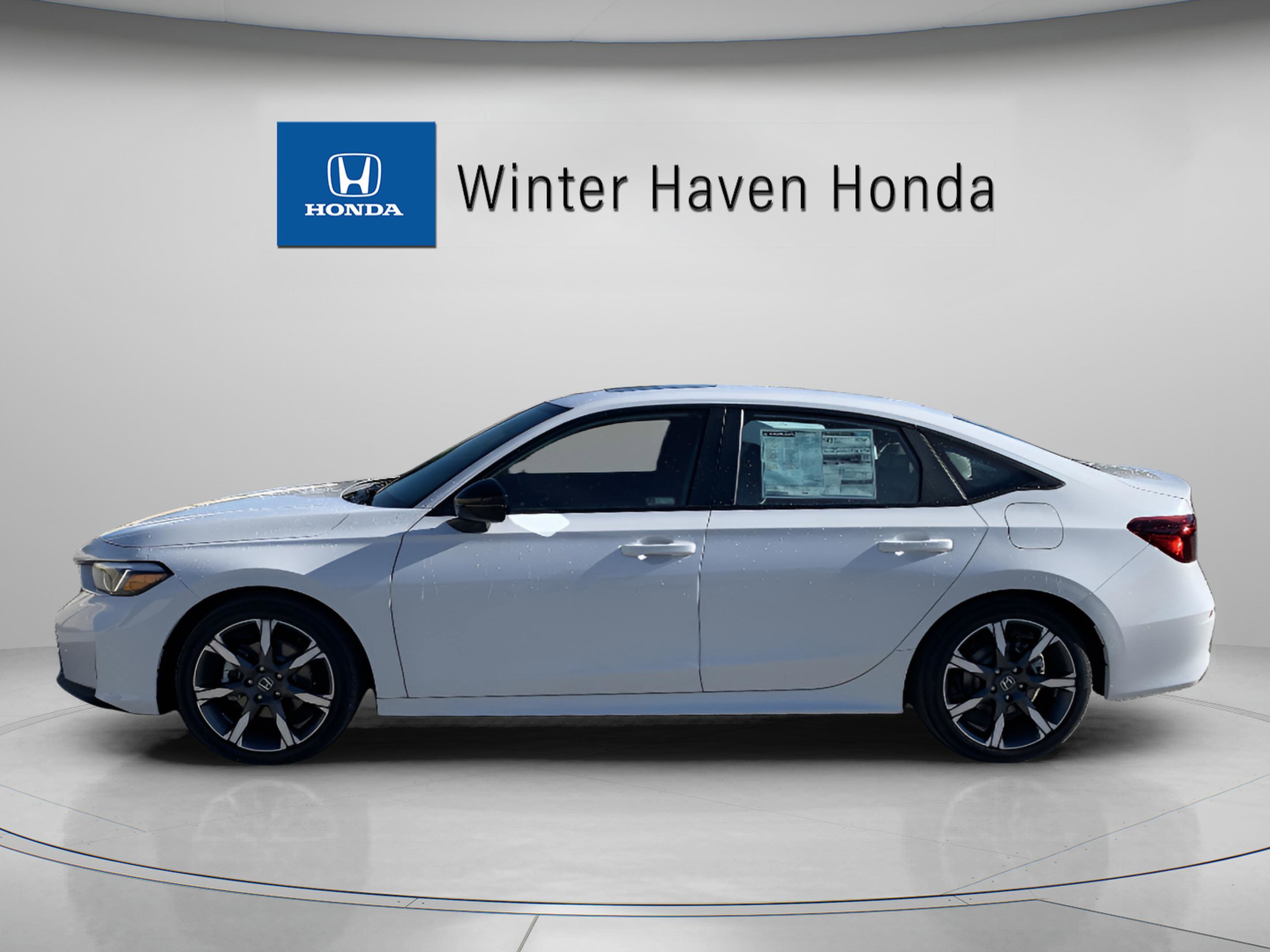 2026 Honda Civic Hybrid Sport Touring photo 4