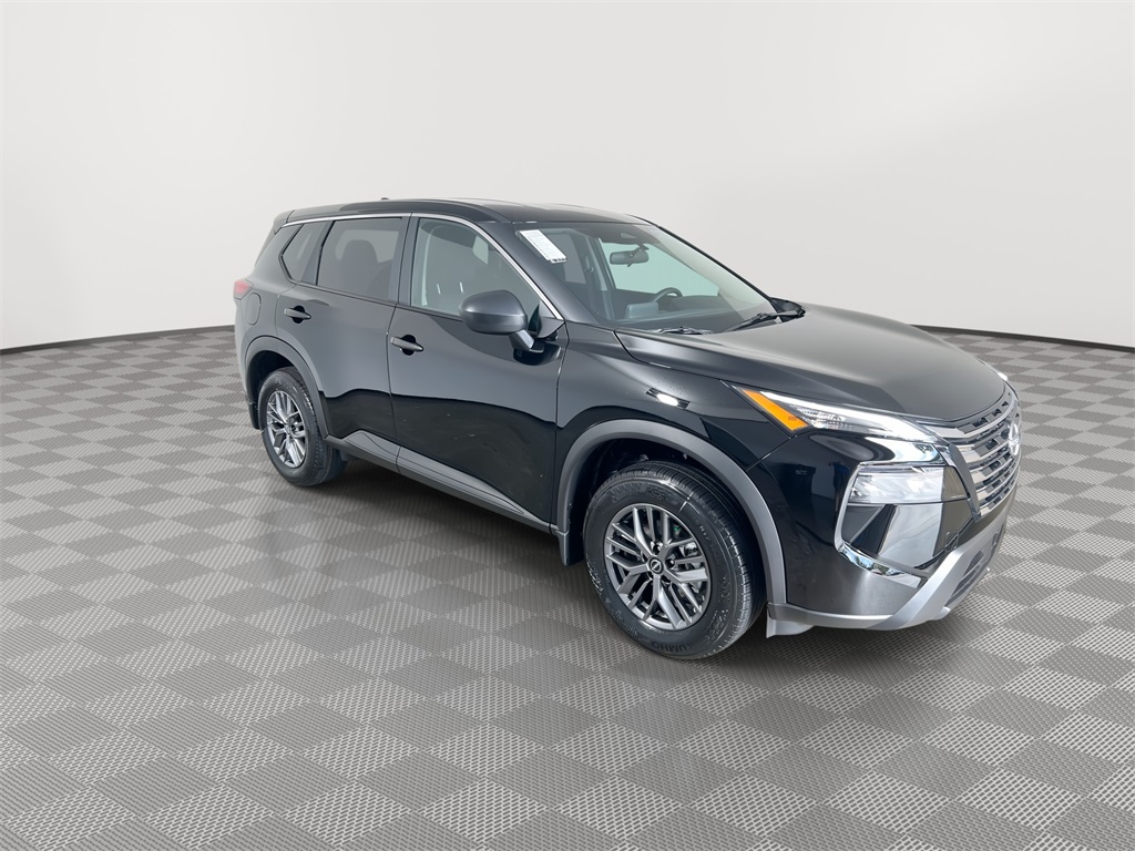 2026 Nissan Rogue S photo 2