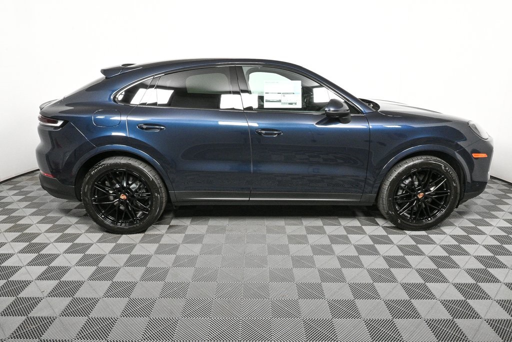 2026 Porsche Cayenne Coupe photo 26