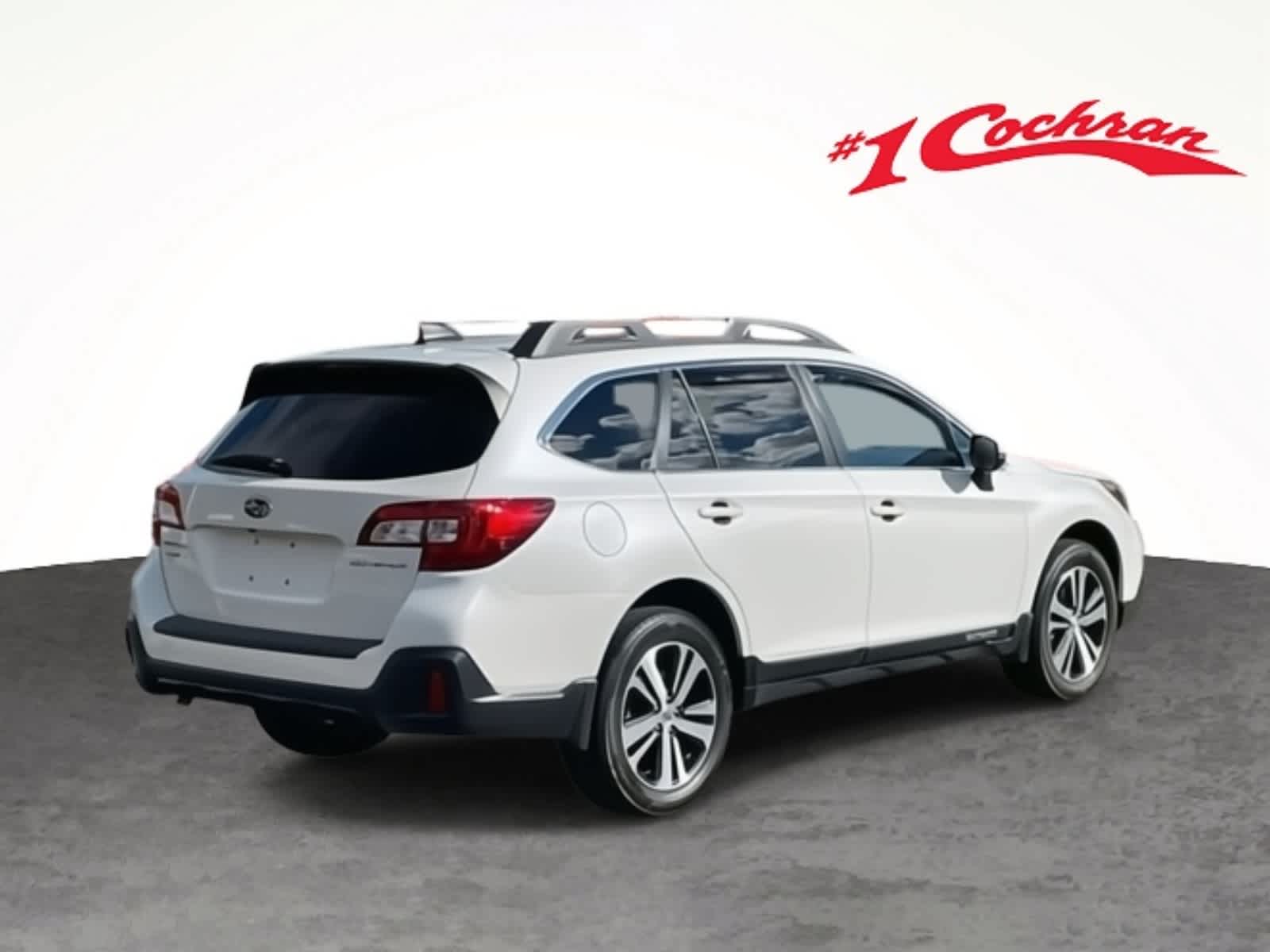 2019 Subaru Outback Limited photo 3