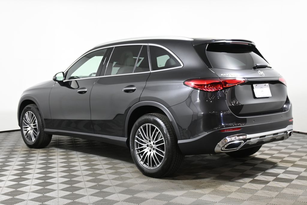 2025 Mercedes Benz GLC 300 4MATIC photo 5