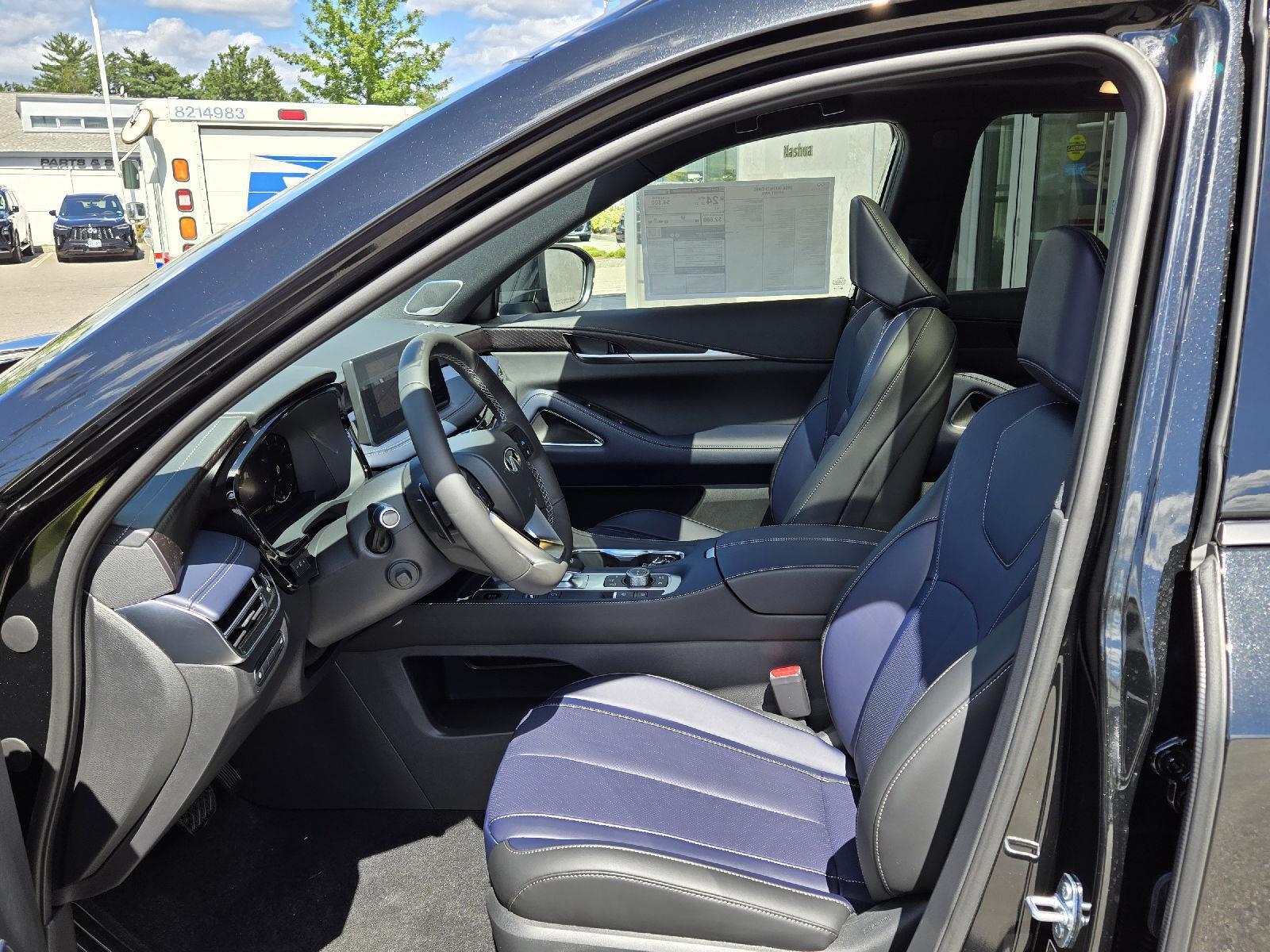 2026 Infiniti QX60 AWD photo 2