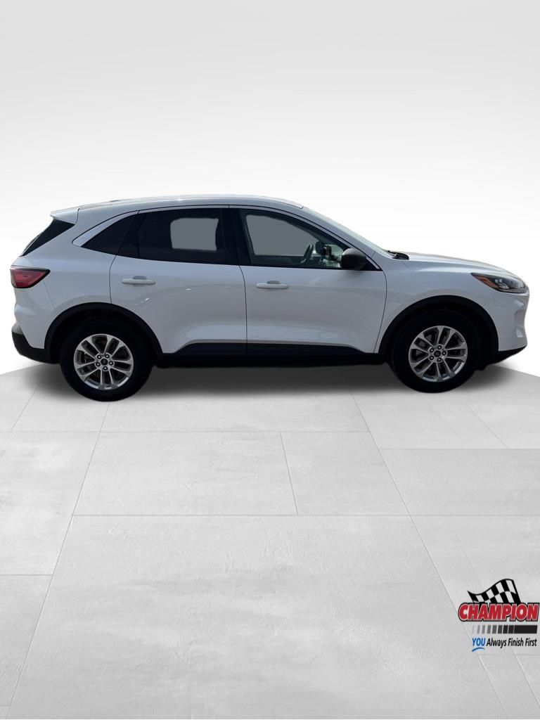 2022 Ford Escape SE photo 11