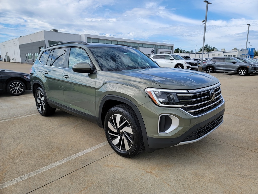 2026 Volkswagen Atlas SE w/Tech's photo