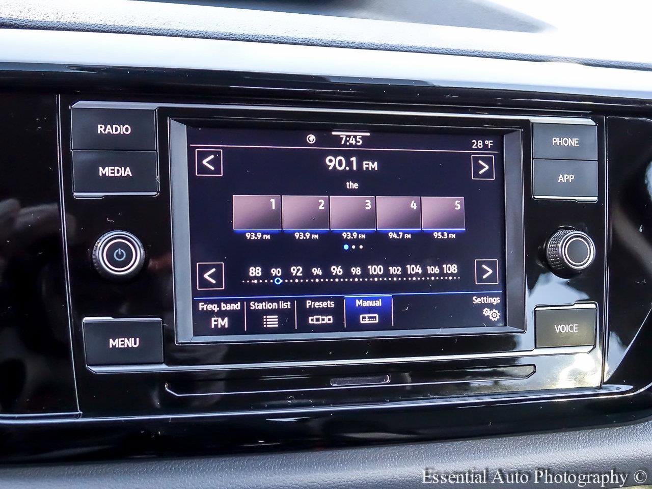 2024 VOLKSWAGEN TAOS - Image 12