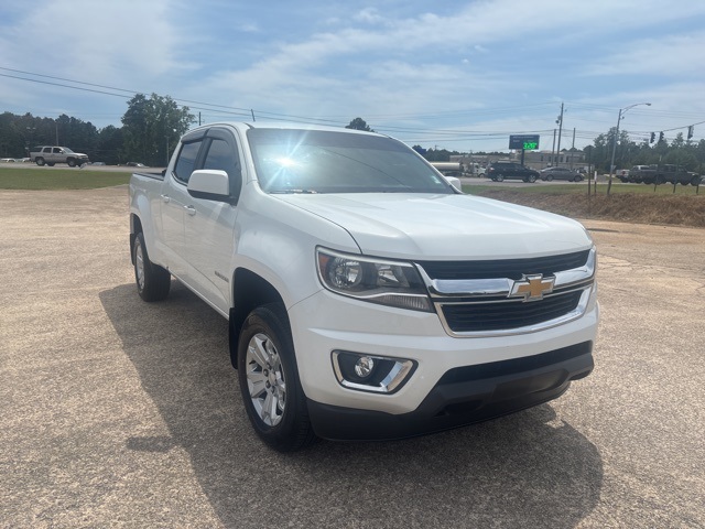 2020 Chevrolet Colorado LT photo 2