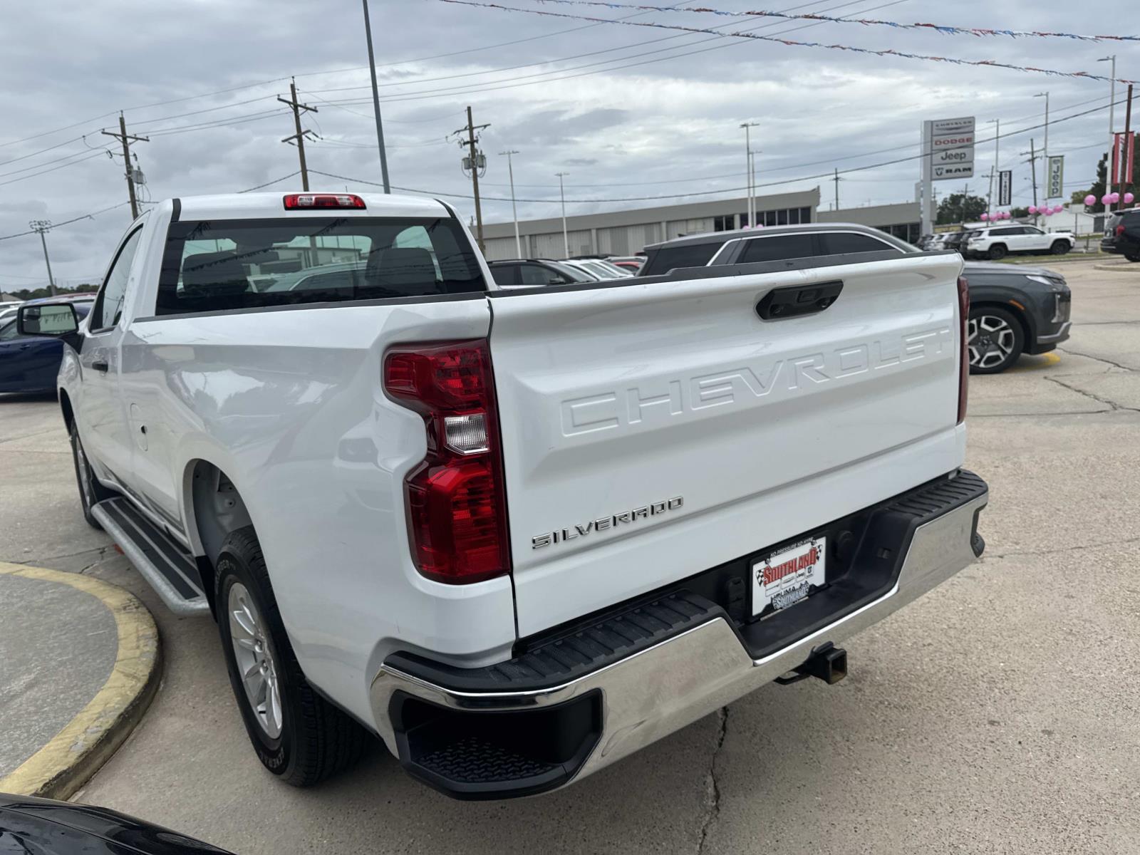 2024 Chevrolet Silverado 1500 Work Truck photo 2