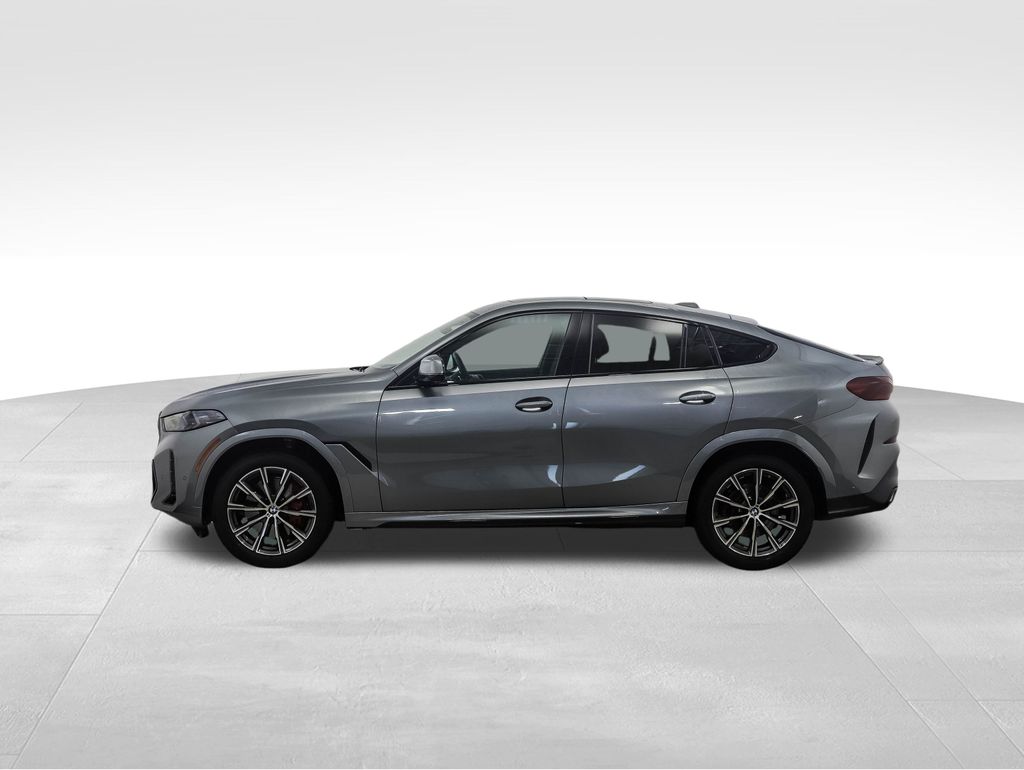 Used 2025 BMW X6 40i with VIN 5UX33EX08S9Y13798 for sale in Minneapolis, Minnesota