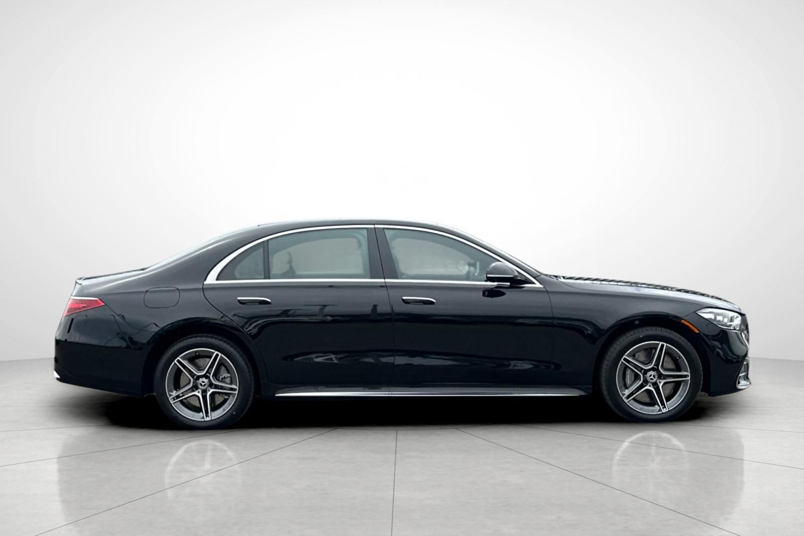 2026 Mercedes Benz S 580 4MATIC photo 27